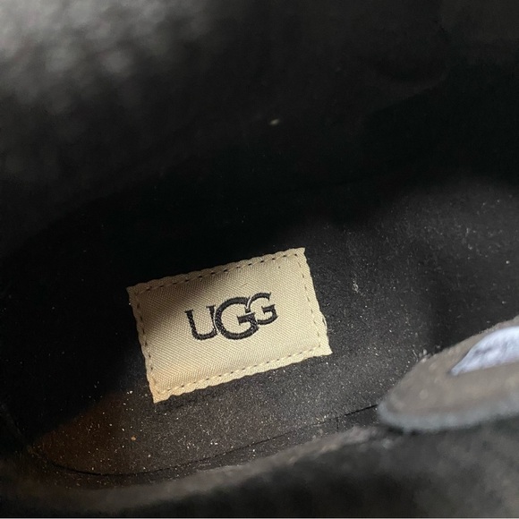 UGG Hapsburg Black Lace Up Ankle Boot 9 - Picture 12 of 15